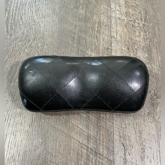 CHANEL Leather Eyeglasses Case - Picture 5 of 6